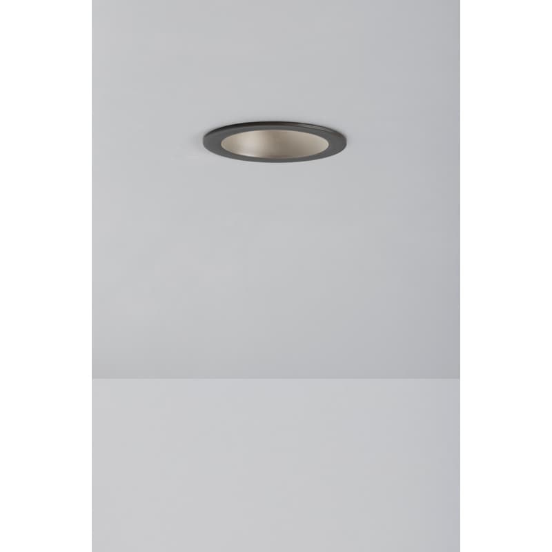 Latika 40 Trim Recessed - Image 1